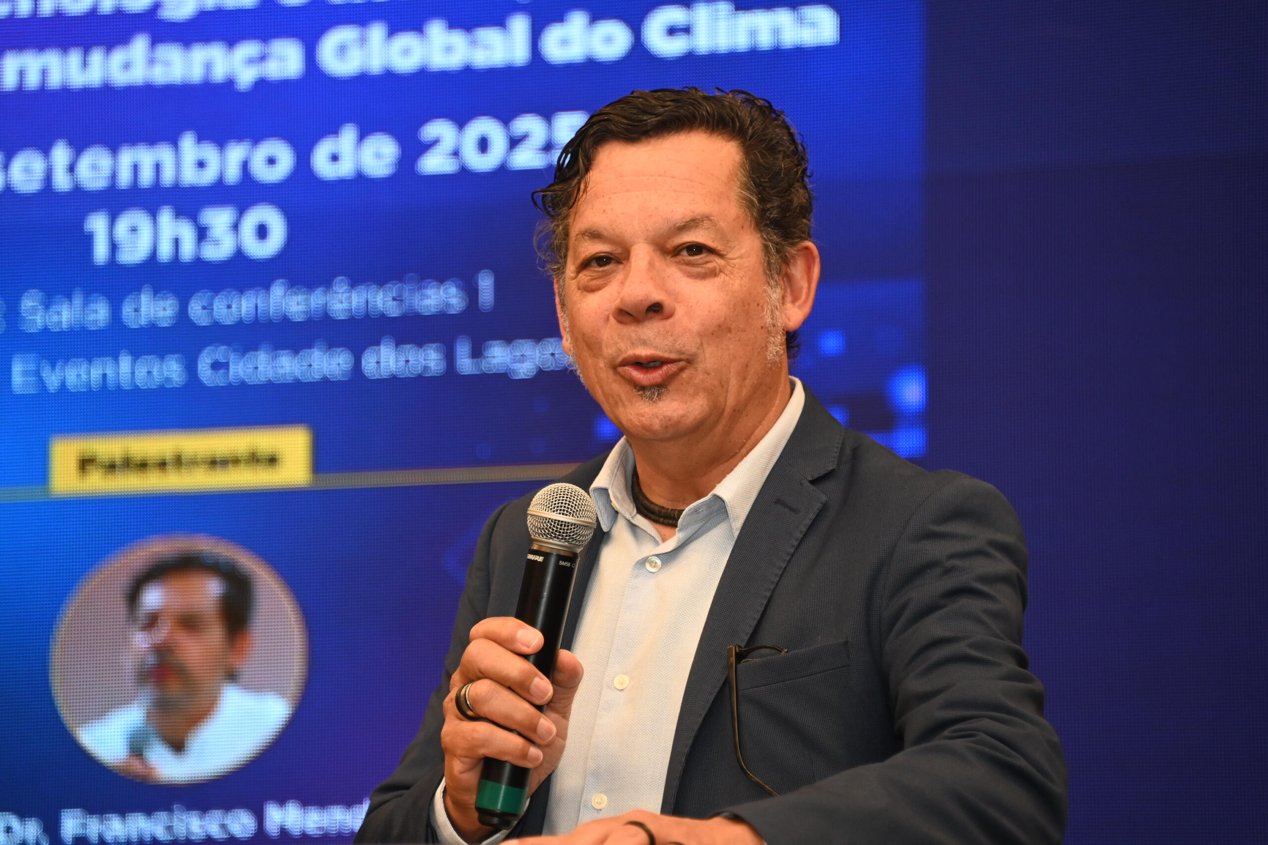 Ciência e inovação contra a crise climática pautam palestra de abertura do Paraná Faz Ciência 2025