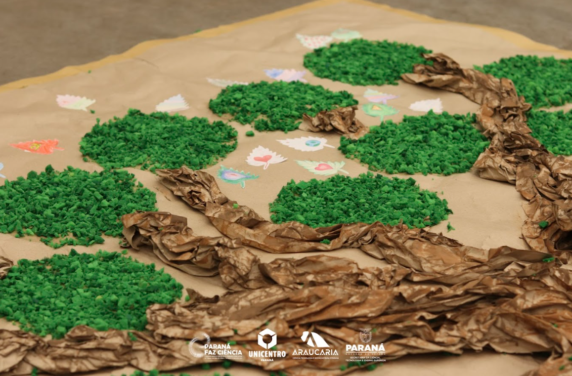 Projeto “A Árvore” mobiliza participantes no Paraná Faz Ciência com arte e reflexão sobre direitos humanos