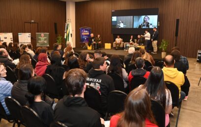 Projeto Nós Propomos realiza painel de apresentação no Paraná Faz Ciência