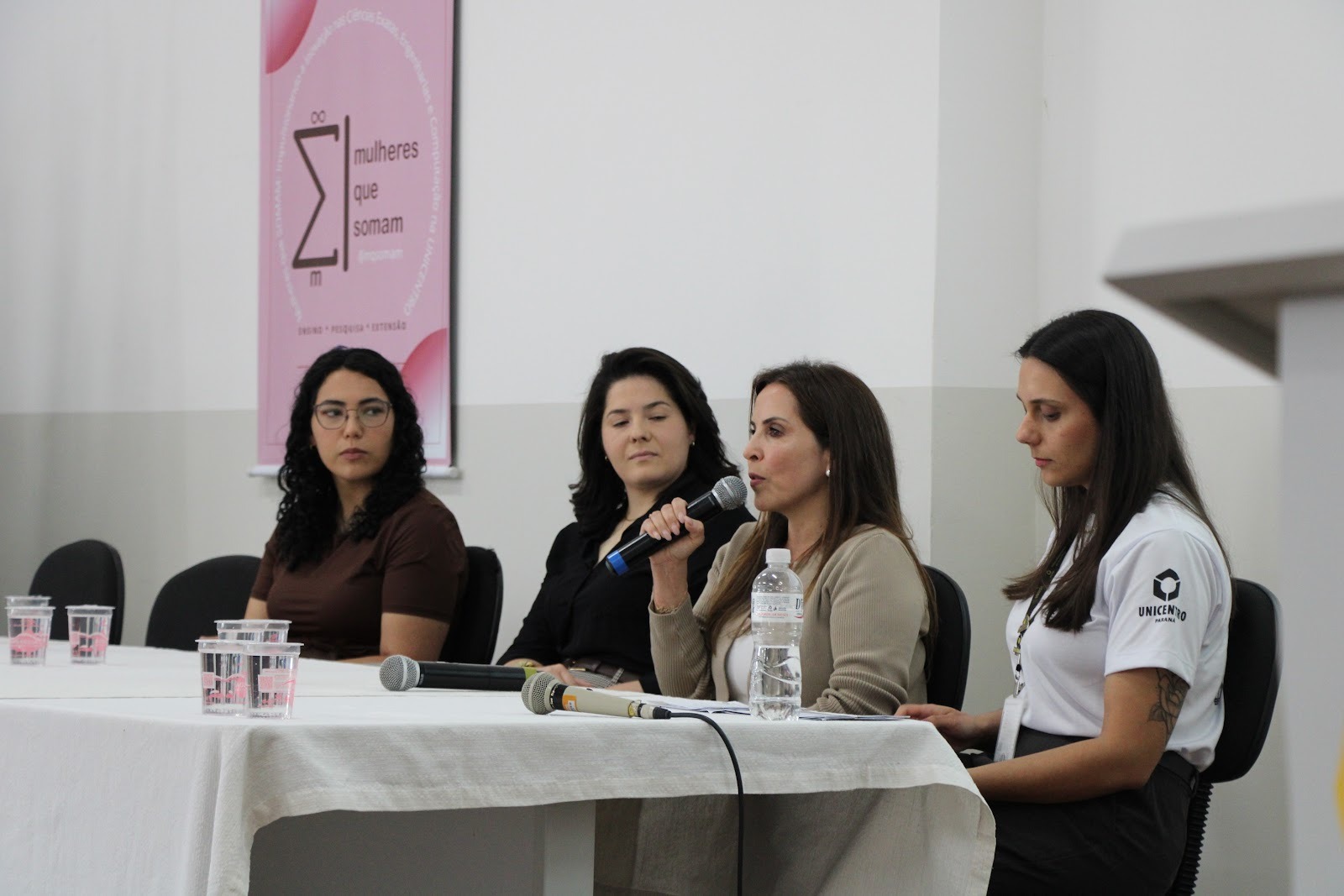 Roda de Conversa aborda perspectivas para mulheres na ciência e tecnologia